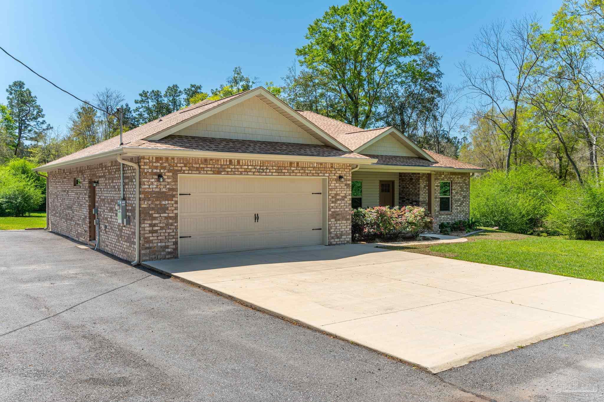 7157 Springhill Road Milton, FL 32570 - Photo 4 of 41 Gallery Image 4