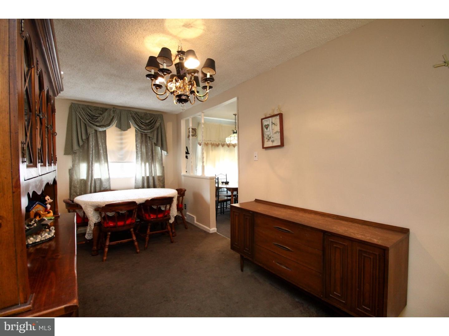 9034 Wesleyan Road Philadelphia, PA 19136 - Photo 8 of 25 Dining Room
