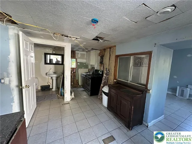 $232,500 | 3538 Mountain Road, Slatington, PA 18080