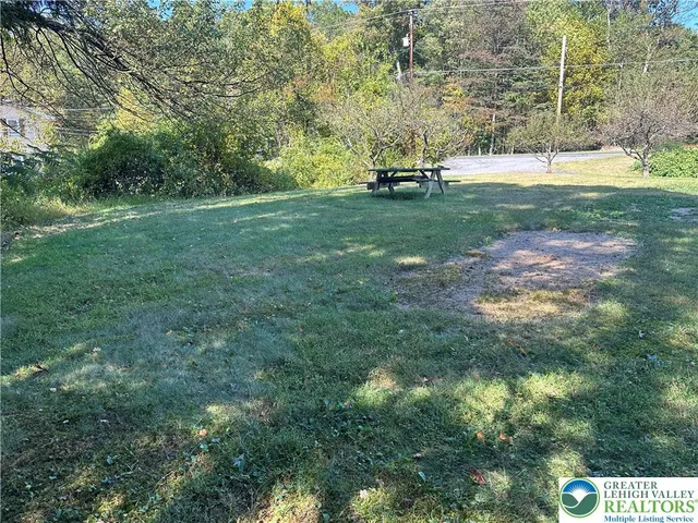 $232,500 | 3538 Mountain Road, Slatington, PA 18080