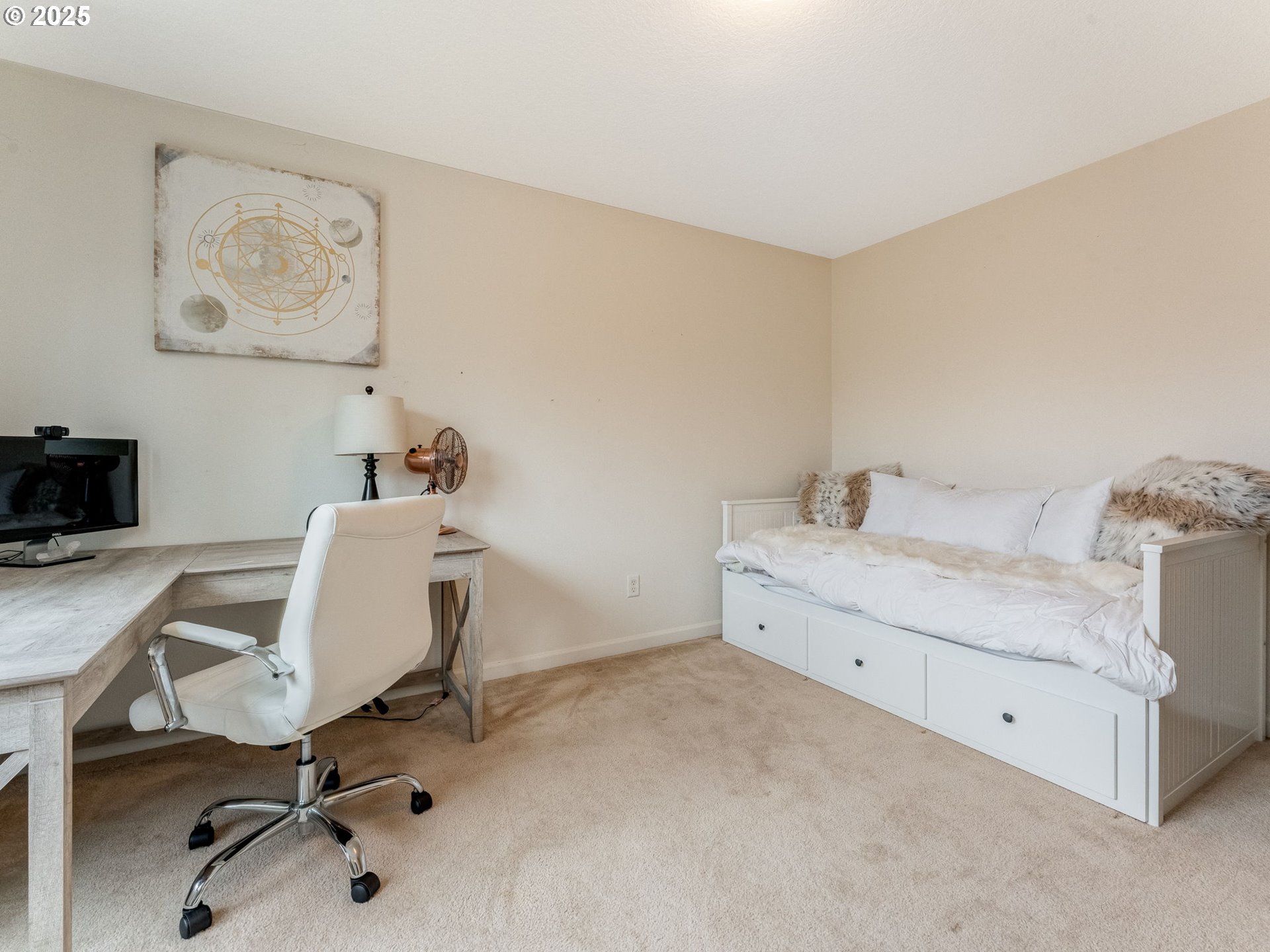 52144 Southeast 8th Street Scappoose, OR 97056 - Photo 32 of 48 a view of workspace with painting on the wall