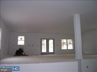 934 East Cathedral Road Philadelphia, PA 19128 - Photo 5 of 6