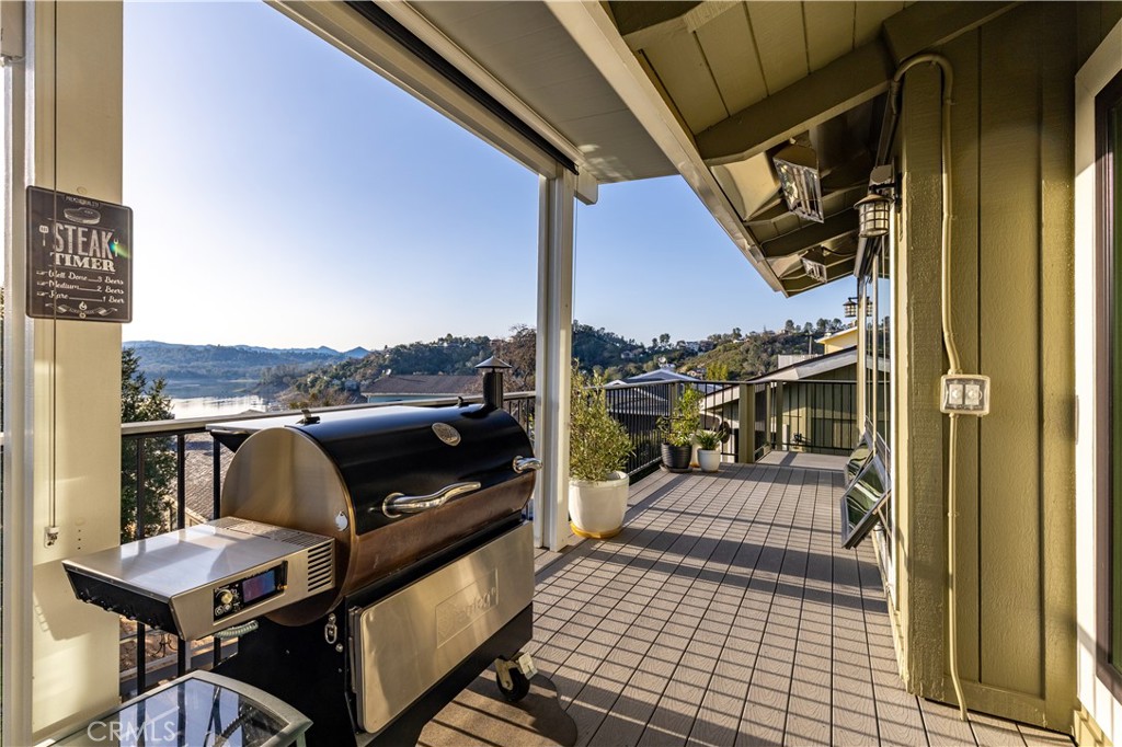 8214 Bass Point Road Bradley, CA 93426 - Photo 26 of 68 Top Deck