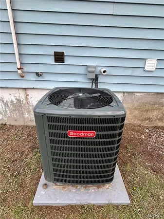 $204,900 | 120 Martin Street, Licking, MO 65542