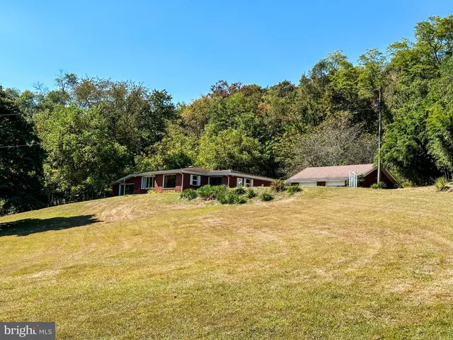 $299,900 | 20505 Andy Lane, Flintstone, MD 21530