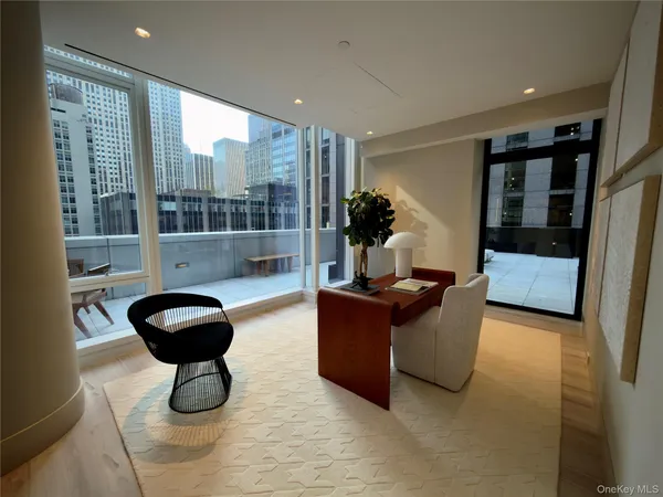 $125,000 | 20 West 53rd Street, Unit 18 B/C | Midtown Central