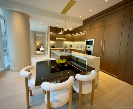 $125,000 | 20 West 53rd Street, Unit 18 B/C | Midtown Central