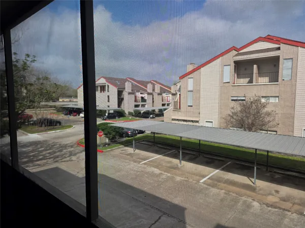 $1,345 | 3025 Walnut Bend Lane, Unit 21, Houston, TX 77042