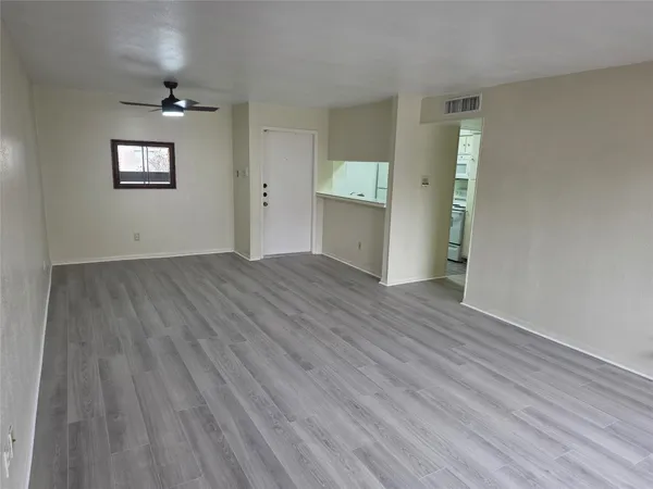 $1,345 | 3025 Walnut Bend Lane, Unit 21, Houston, TX 77042