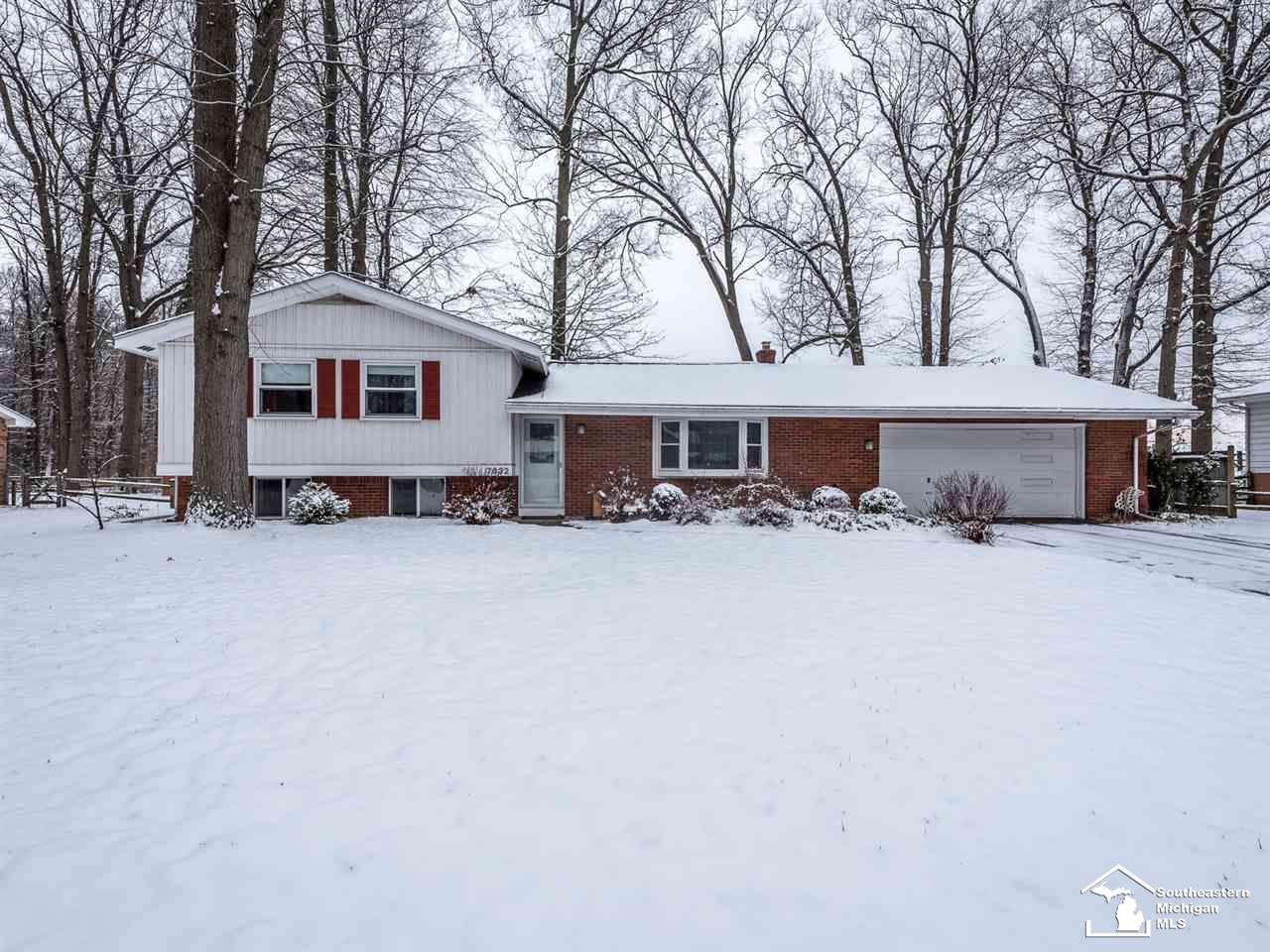 7632 Indian Road Temperance, MI 48182 - Photo 1 of 27 50031155.JPG