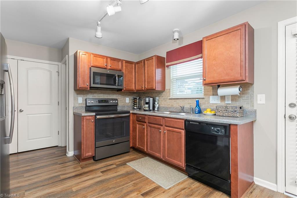 315 Huckleberry Loop Mebane, NC 27302 - Photo 11 of 36