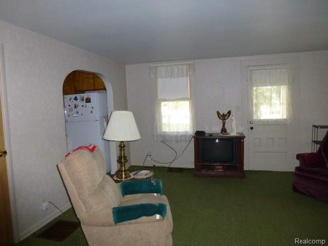 4615 Attica Road Attica, MI 48412 - Photo 32 of 37 P1000932.jpg