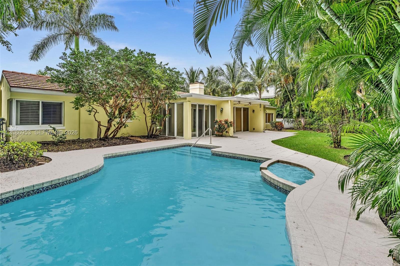 265 Fairview Road Palm Beach, FL 33480 - Photo 2 of 37 Gallery Image 2