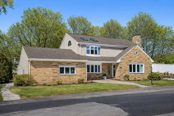 $2,630,000 | 384 Brighton Street, Belmont, MA 02478