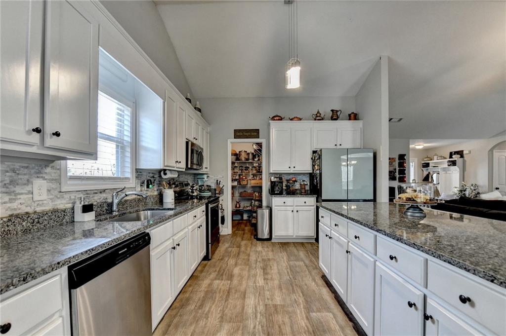 204 Lynn Road Bethlehem, GA 30620 - Photo 14 of 44