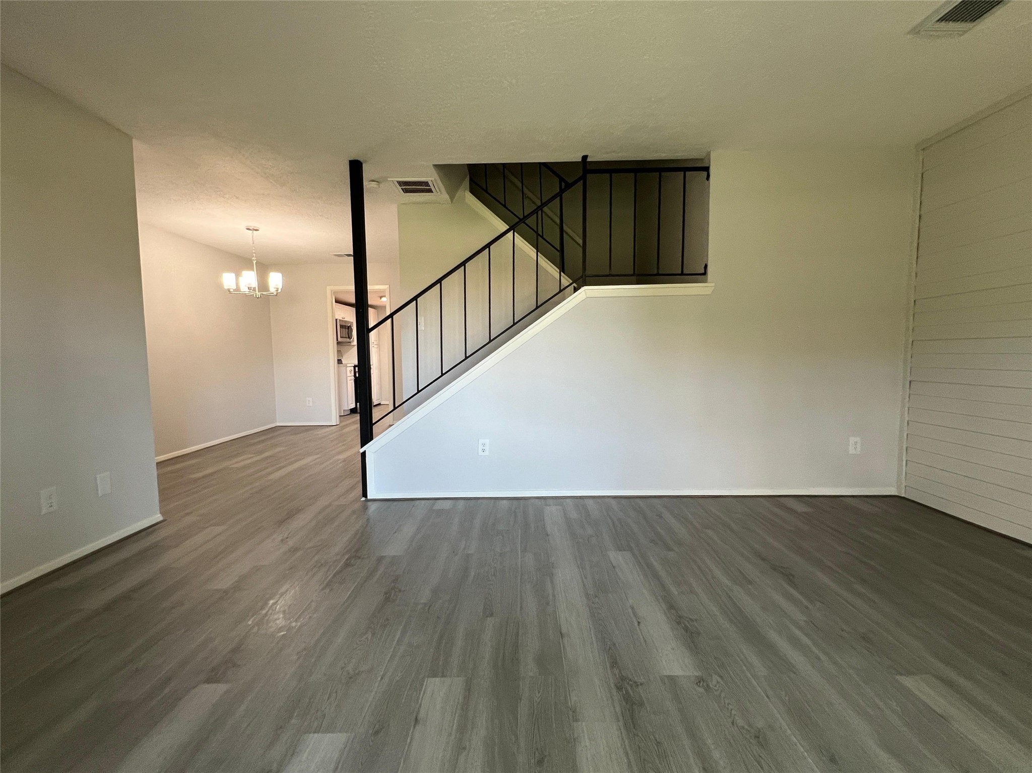 7012 Jetty Lane Houston, TX 77072 - Photo 4 of 24 a view of an entryway with wooden floor