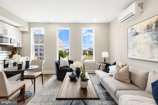 $1,295 | 1924 North Front Street, Unit 207, Philadelphia, PA 19122