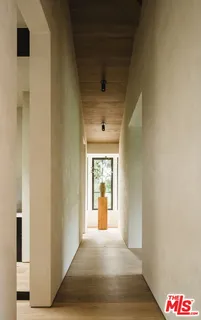$4,000,000 | 3655 McAnany Way, Malibu, CA 90265