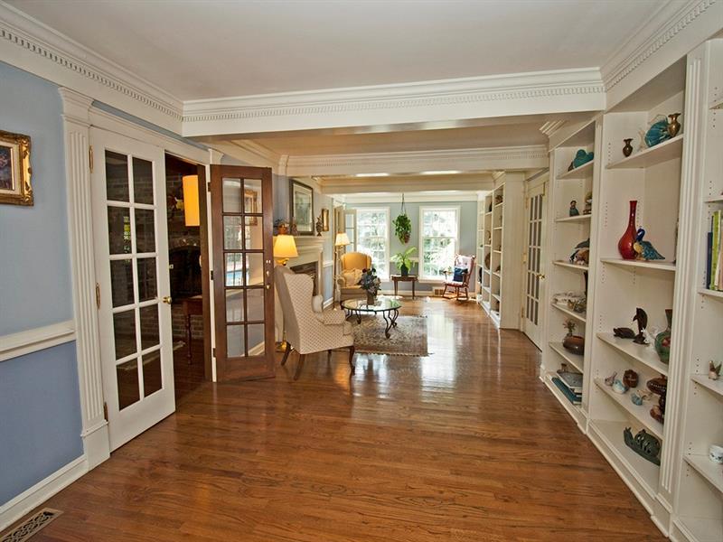 4284 Lampl Road Allison Park, PA 15101 - Photo 5 of 24 Gallery Image 5