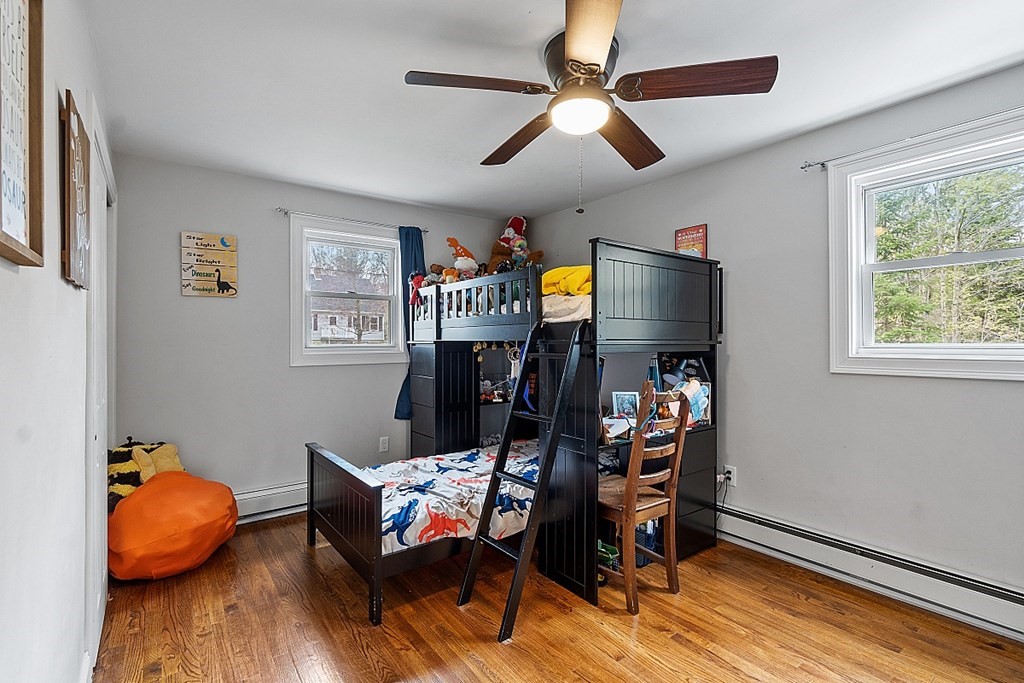 28 Banner Road Gardner, MA 01440 - Photo 10 of 31 a living room with furniture and a window