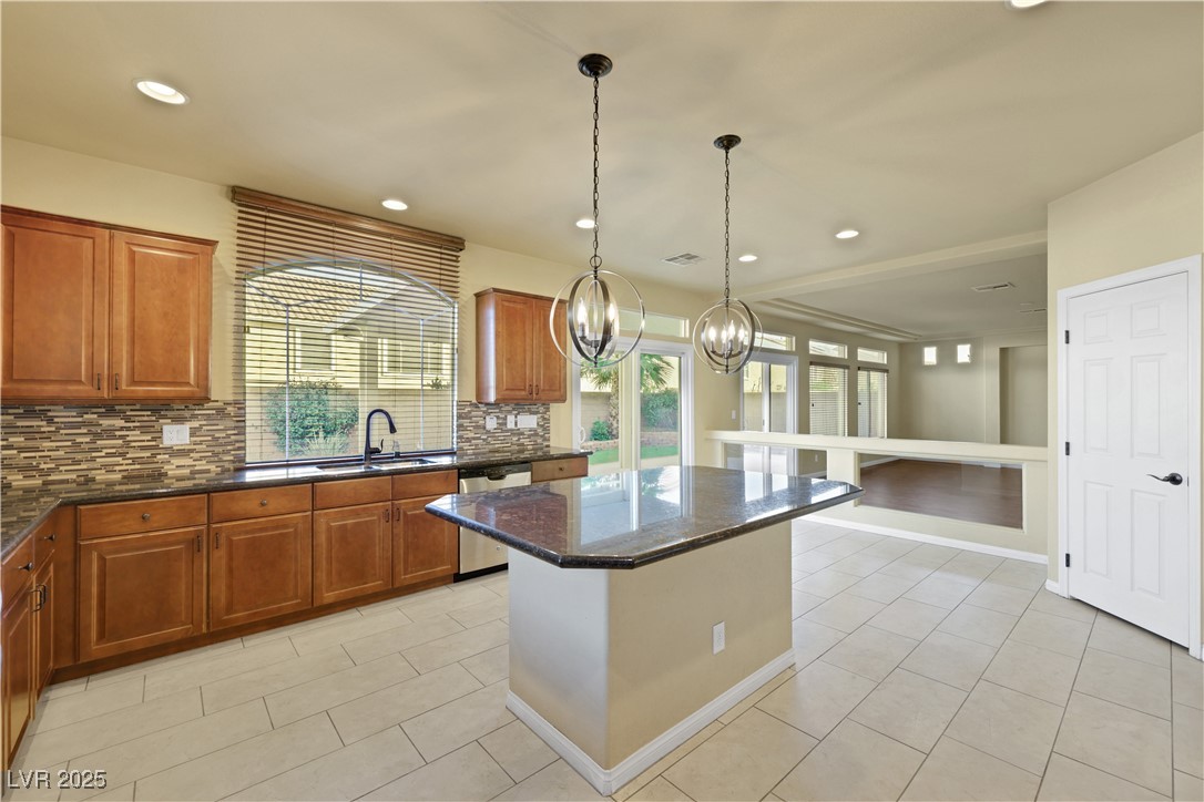 9728 Golden Thread Court Las Vegas, NV 89141 - Photo 7 of 46