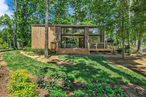 $499,900 | 36 Waters Edge Way, Unit B, Tracy City, TN 37387
