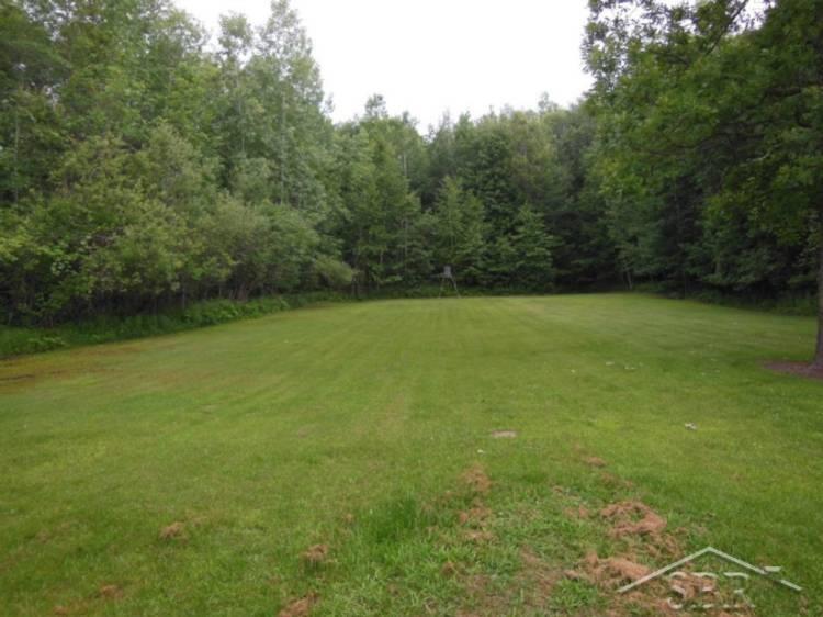 6891 North Bay Midland County Line Road Rhodes, MI 48652 - Photo 26 of 29 31253115-27.JPG