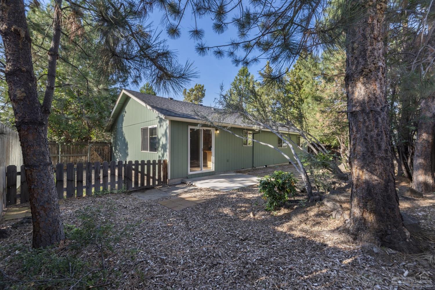 2275 Northeast Wells Acres Road Bend, OR 97701 - Photo 19 of 20 Additional Photo