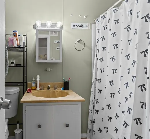 $1,290,000 | 105 Park Street, Fall River, MA 02721