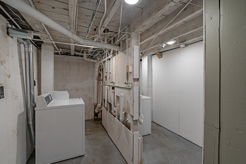 105 Park Street Fall River, MA 02721 - Photo 39 of 42