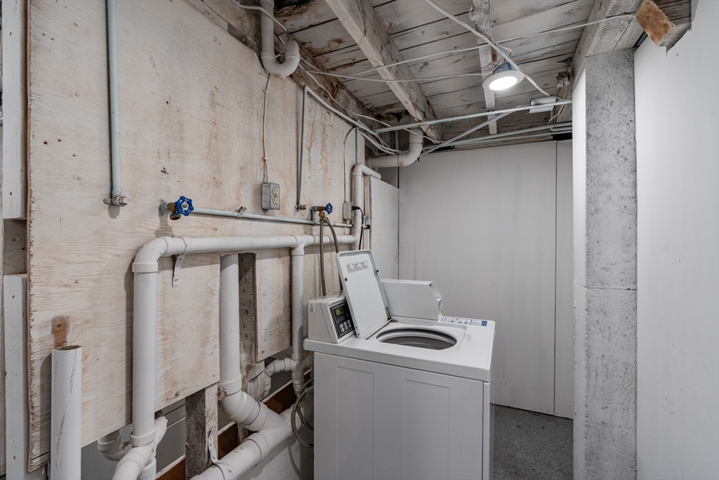 105 Park Street Fall River, MA 02721 - Photo 40 of 42