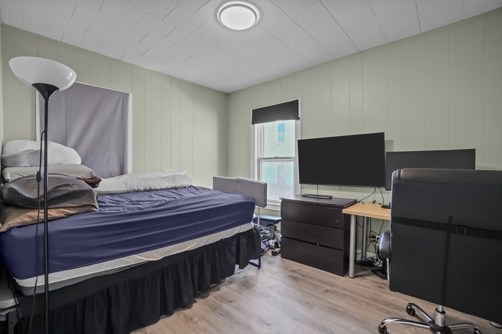 105 Park Street Fall River, MA 02721 - Photo 10 of 42