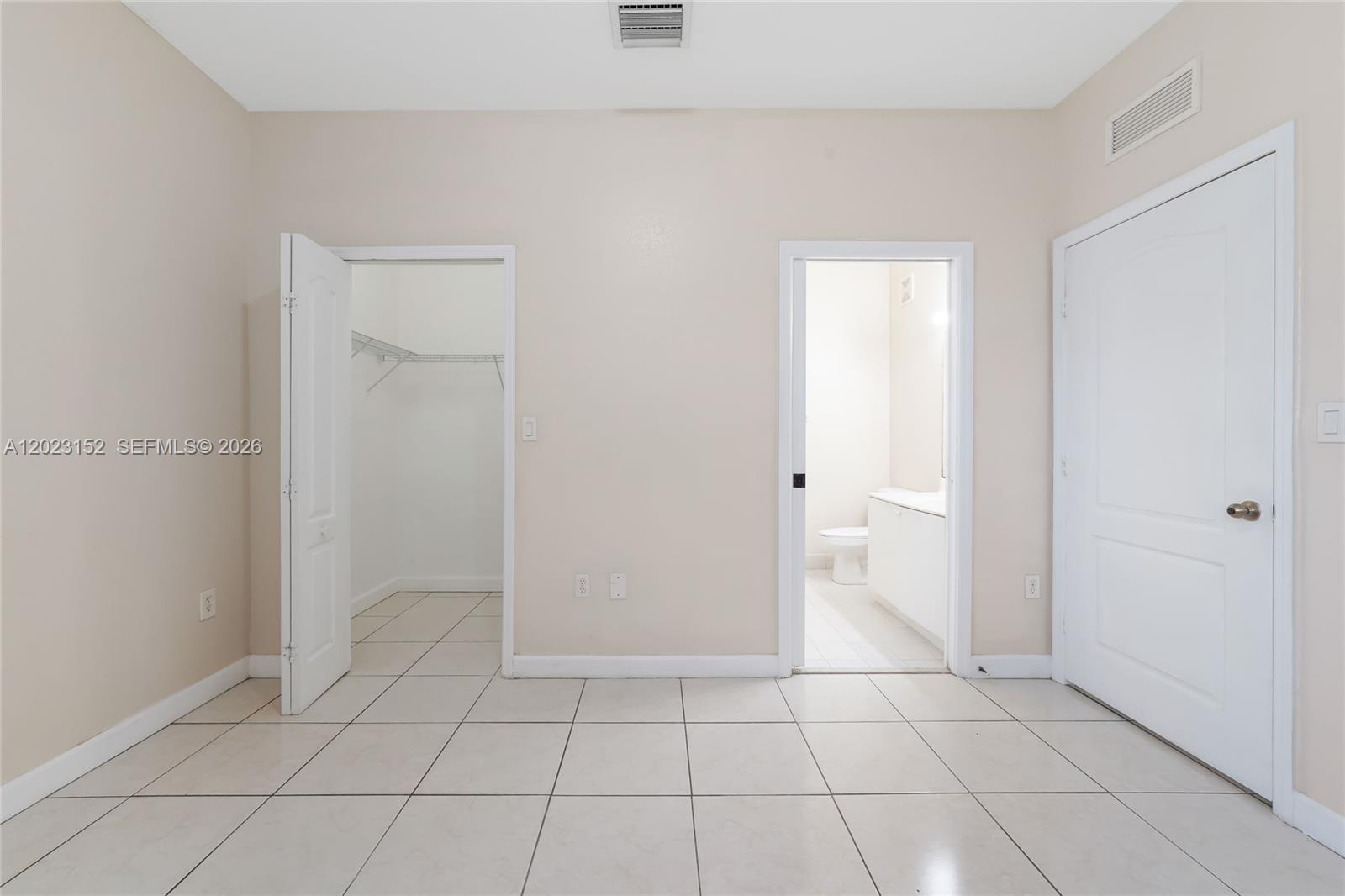2524 Southeast 16th Road, Unit 100 Homestead, FL 33035 - Photo 17 of 31