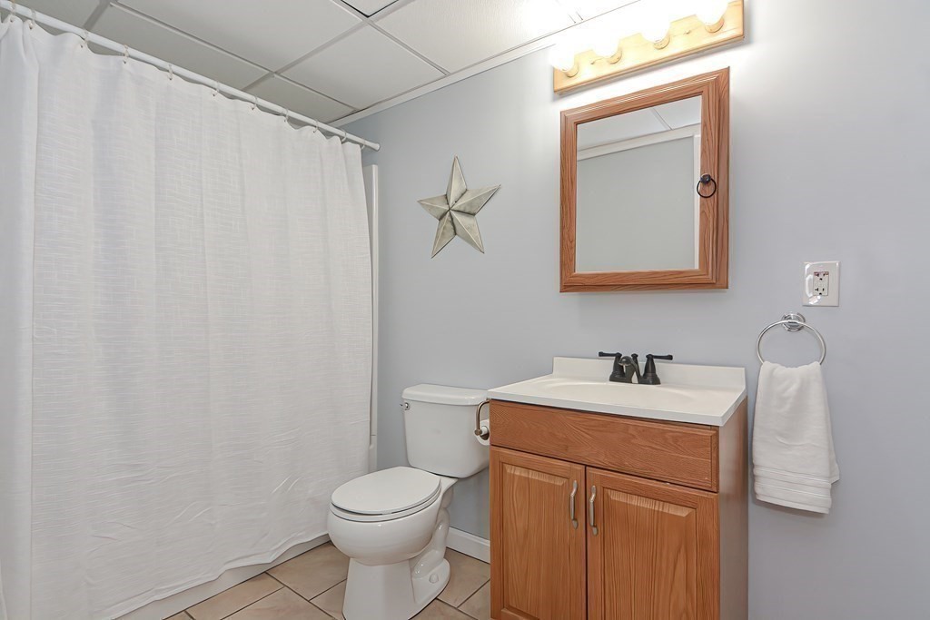 32 Colonial Road Sutton, MA 01590 - Photo 30 of 42 Gallery Image 30