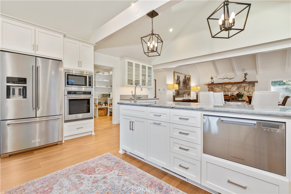 1545 Willow Creek Road Paso Robles, CA 93446 - Photo 16 of 52 Alternate angle highlighting the kitchen’s functionality and open flow.