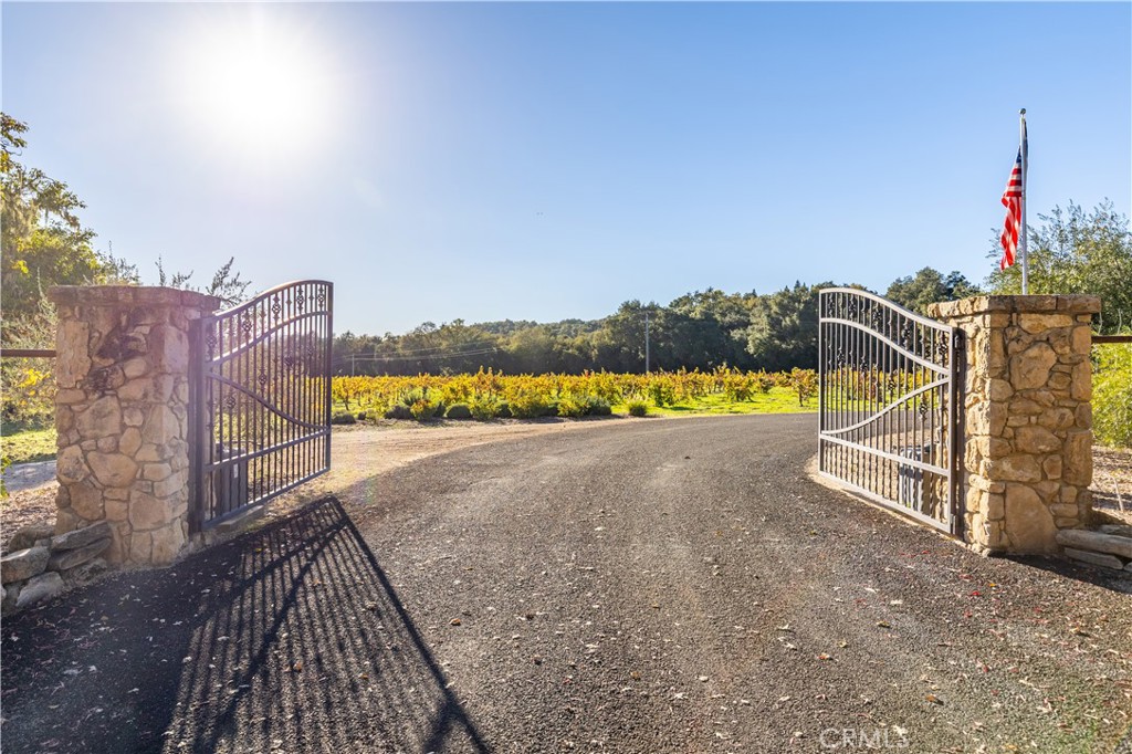 1545 Willow Creek Road Paso Robles, CA 93446 - Photo 2 of 52 Private gated entrance with chip-seal driveway.