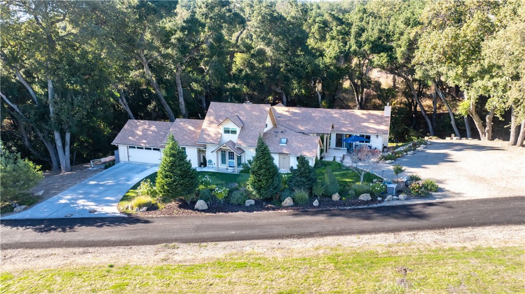 1545 Willow Creek Road Paso Robles, CA 93446 - Photo 3 of 52 Overhead view highlighting the main residence and its scenic setting.