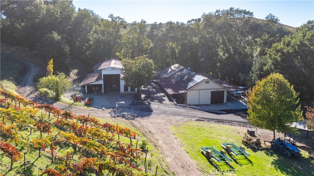 1545 Willow Creek Road Paso Robles, CA 93446 - Photo 38 of 52 Property boasts great outbuildings.