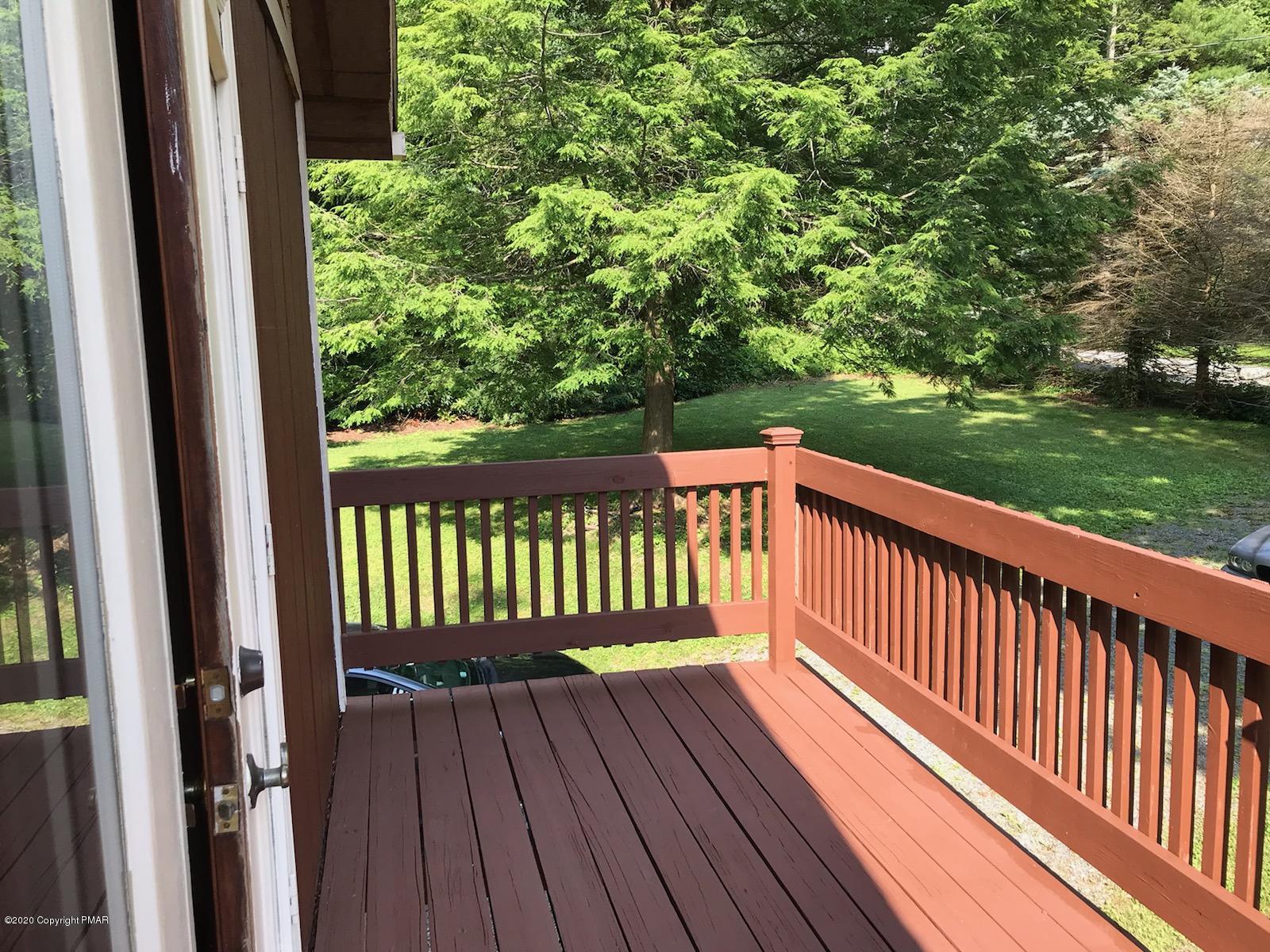 11 Danner Road Jim Thorpe, PA 18229 - Photo 11 of 16 balcony