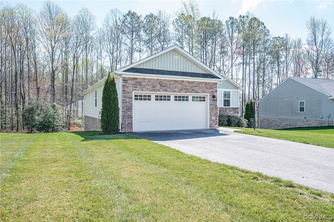 719 Vickilee Road Chesterfield, VA 23236 - Photo 5 of 40 Gallery Image 5