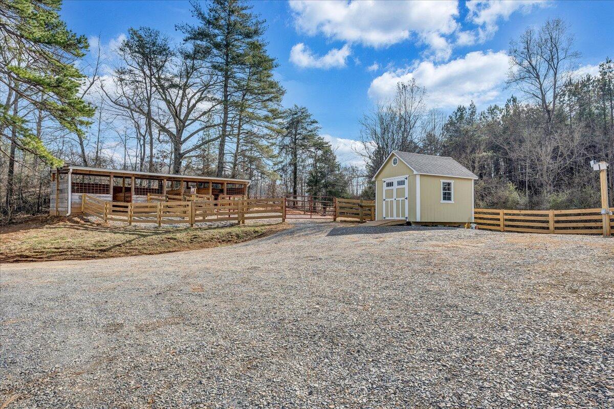5398 Goodview Road Goodview, VA 24095 - Photo 35 of 59 33-MIB07405