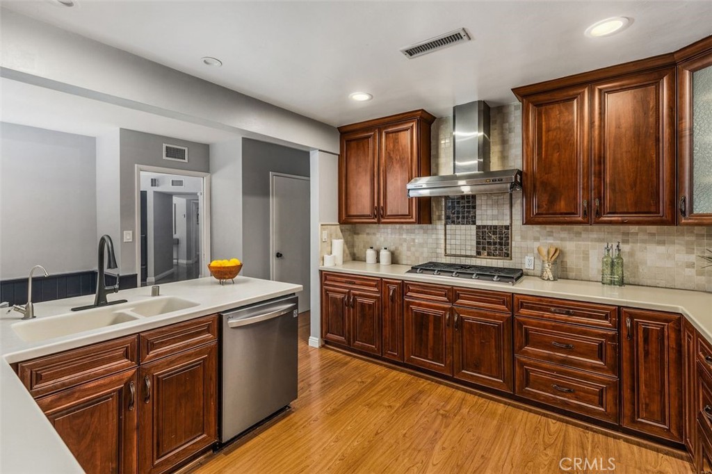 2206 Canyon Road Arcadia, CA 91006 - Photo 13 of 40