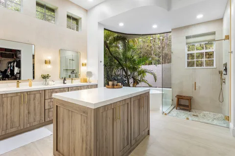 $2,500,000 | 5980 Northwest 81st Terrace, Parkland, FL 33067