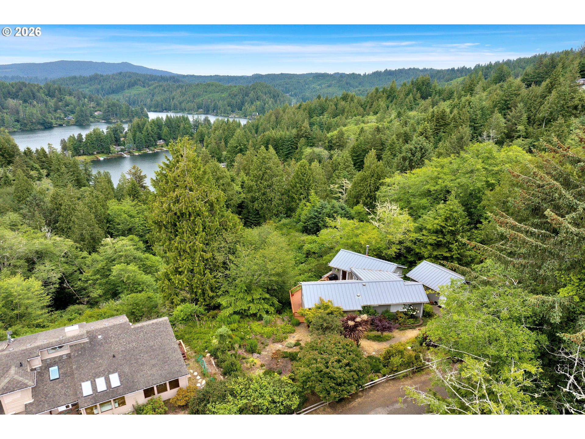 6027 View Loop Florence, OR 97439 - Photo 2 of 48