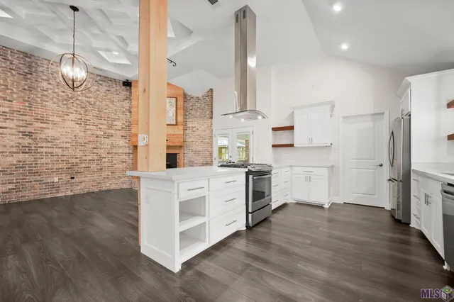 $369,900 | 12044 Cline Drive, Baker, LA 70714