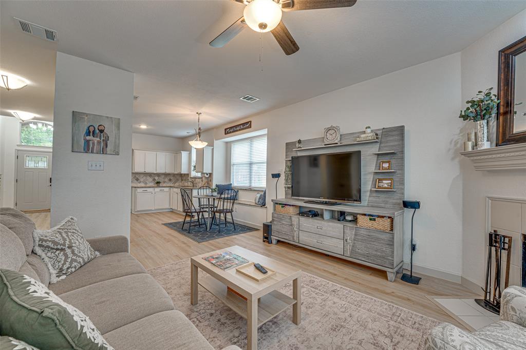 5218 Griffins Pointe Drive Rowlett, TX 75089 - Photo 8 of 40