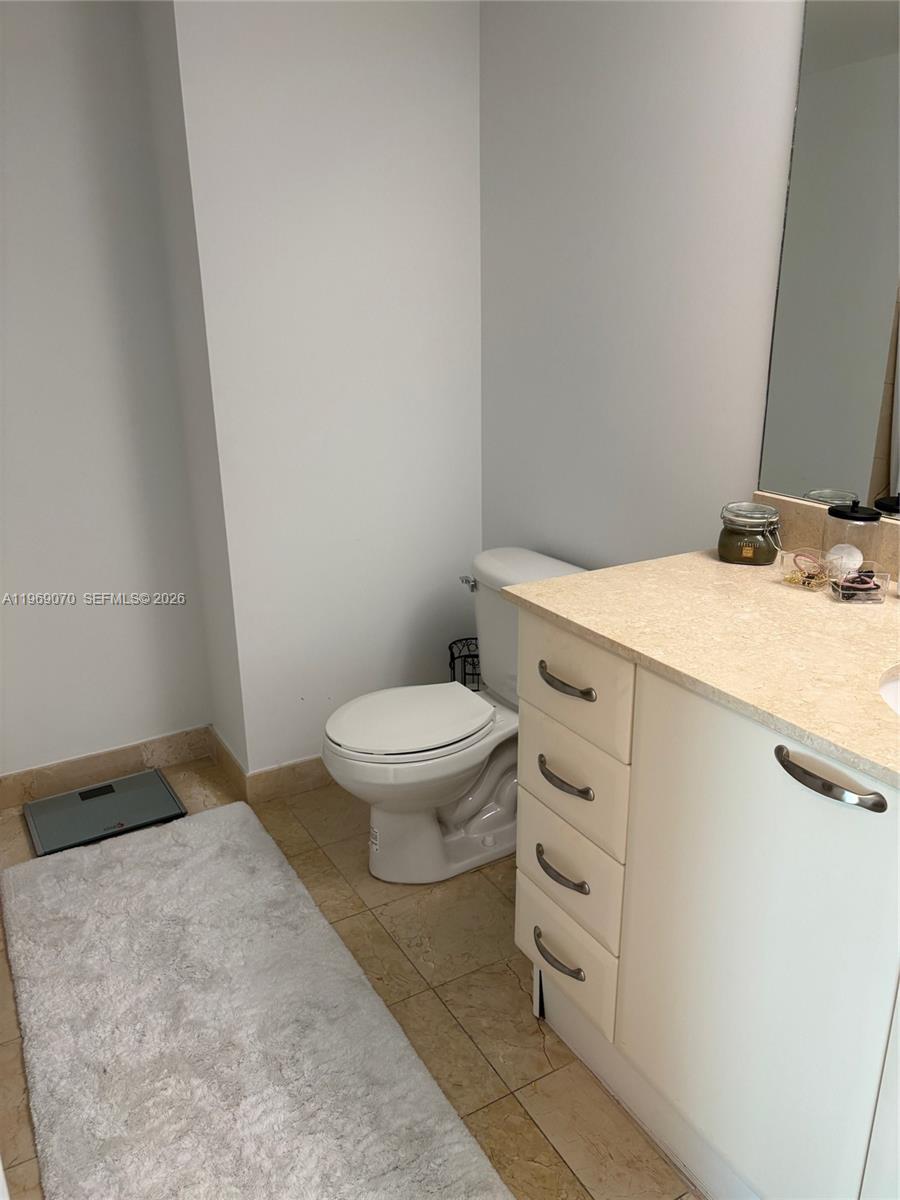 2101 Brickell Avenue, Unit 1807 Miami, FL 33129 - Photo 36 of 39