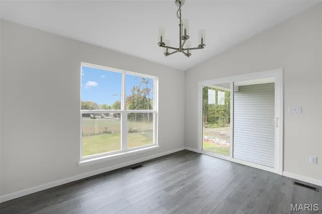 $356,683 | 2304 Fernau Court, Florissant, MO 63031