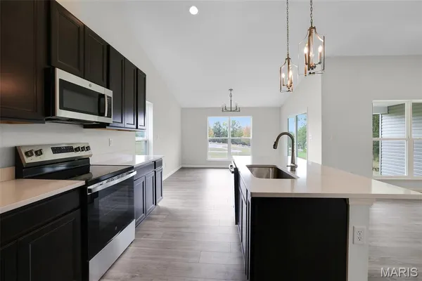 $356,683 | 2304 Fernau Court, Florissant, MO 63031