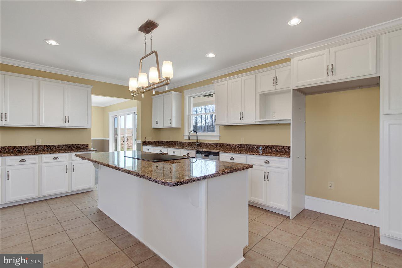 8331 Rock Jim Road Stewartstown, PA 17363 - Photo 5 of 25 Gallery Image 5